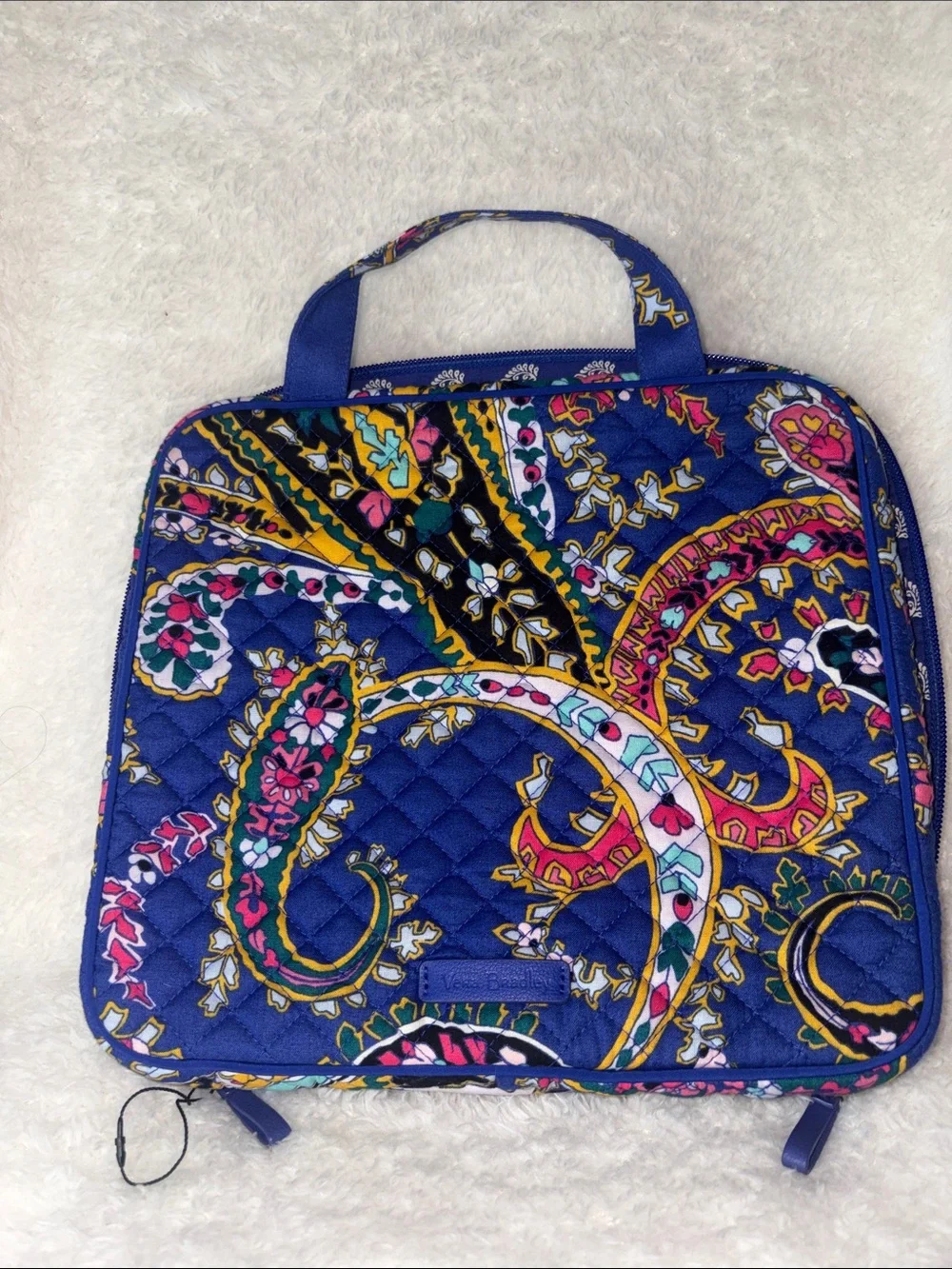 Vera Bradley Iconic Hanging Travel Organizer in Romantic Paisley(retired)